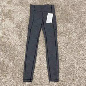 Lululemon speed up tight size 4